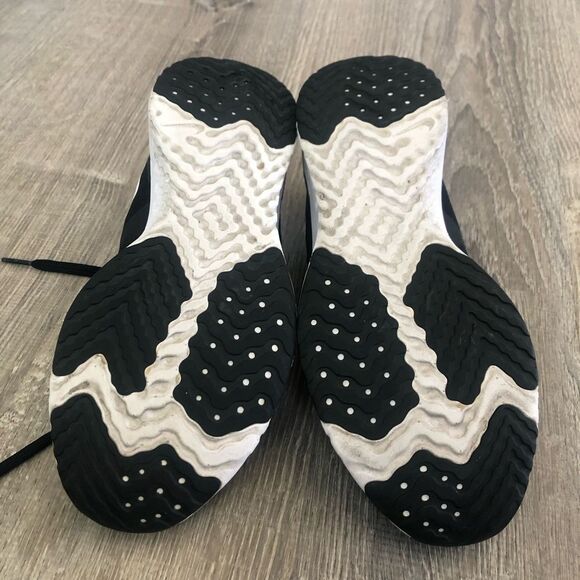 Nike Odyssey React Flyknit 2 Black White Womens Running Shoes Sneakers Size 7.5 - Picture 7 of 11